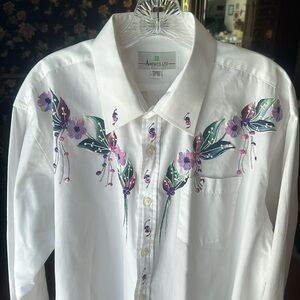 AMPACO Men’s dress shirt embroidered xl